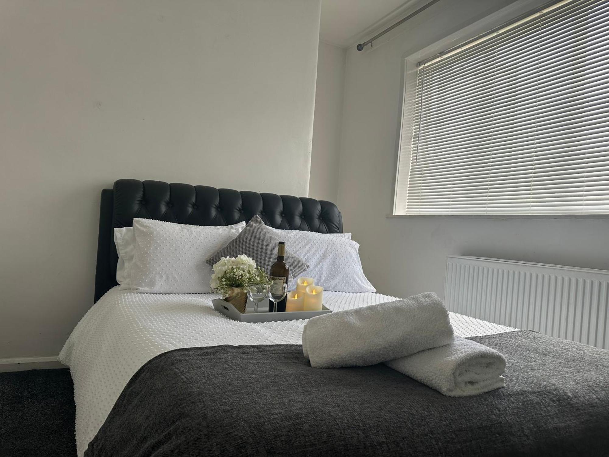 Experience London With Easy Βίλα Μπρόμλεϊ Εξωτερικό φωτογραφία